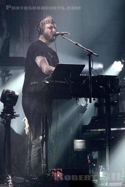 BON IVER - 2018-11-03 - PARIS - Grande Halle de La Villette - 